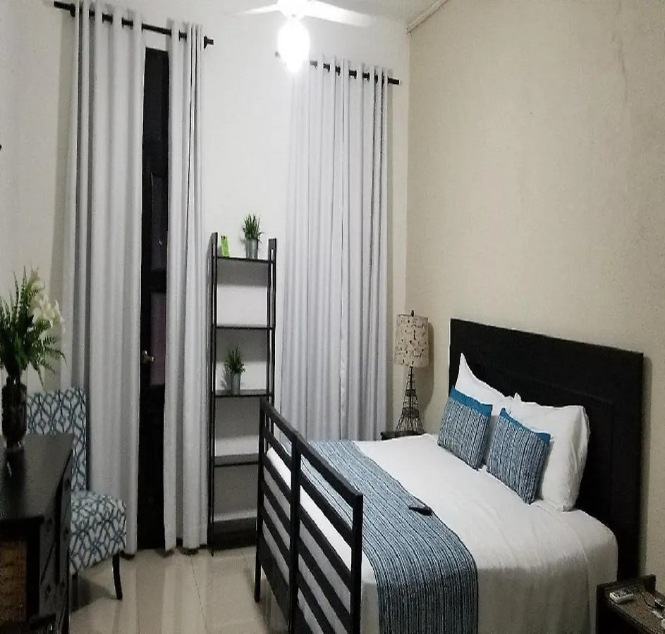 Rig Casa Conde 호텔 산토도밍고 3*,